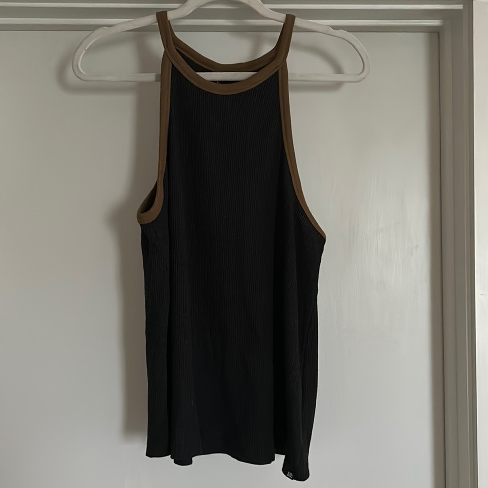 Cute volcom tank